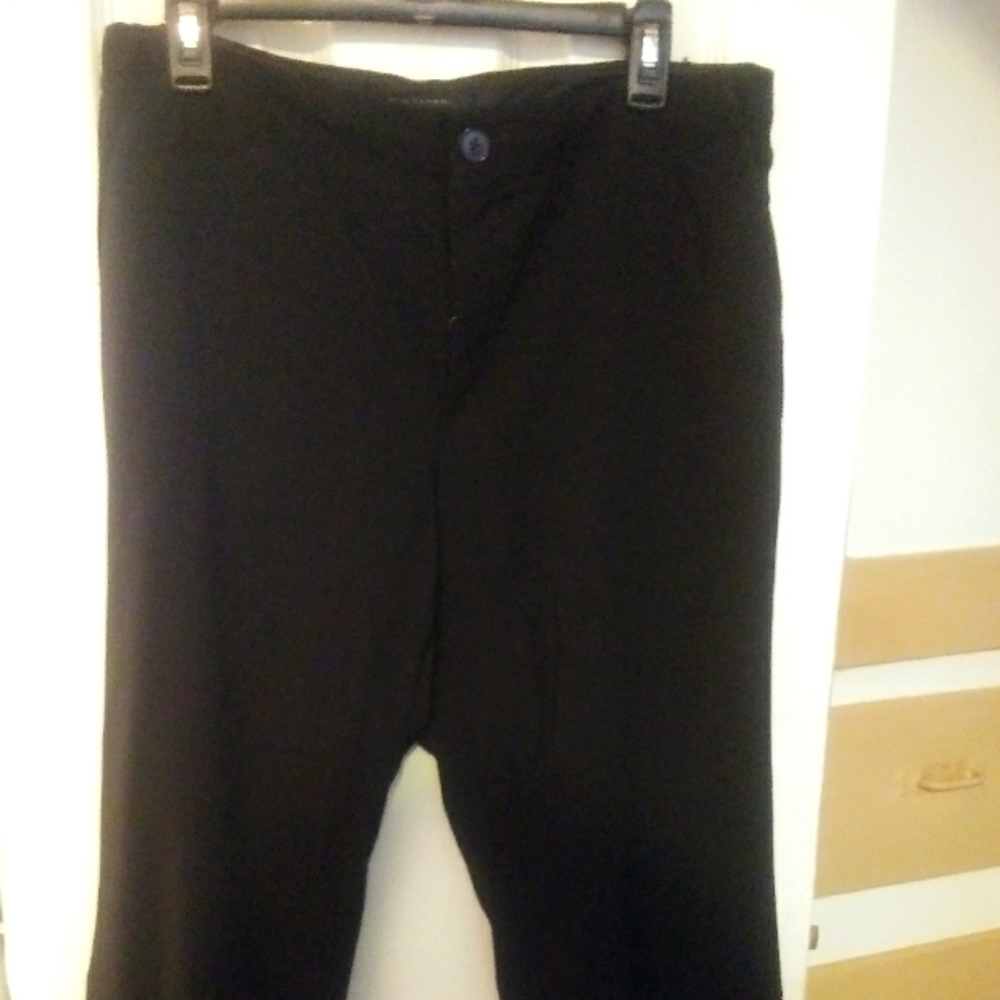 Ellie Tahari 3/4 length Pants